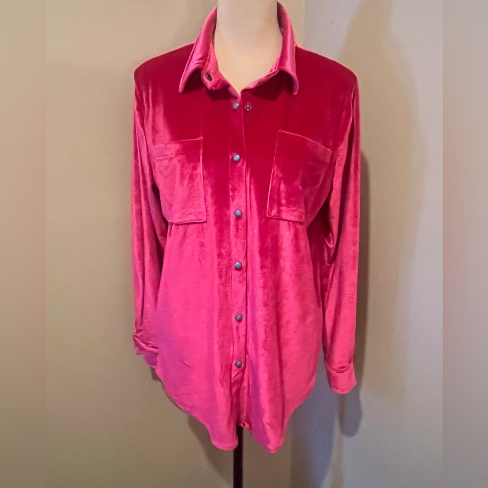 Two 2 Fly Pink Velvet Turquoise Snap Front, size Small